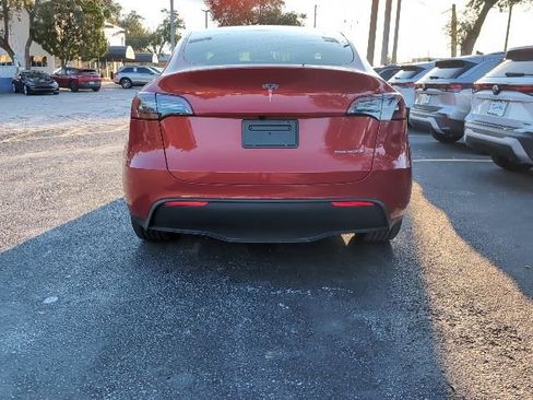Used 2023 Tesla Model Y Long Range image 6