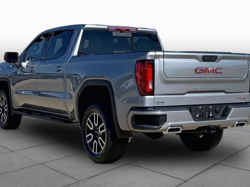Used 2025 GMC Sierra 1500 AT4 w/ AT4 Premium Package AWD/4WD image 12