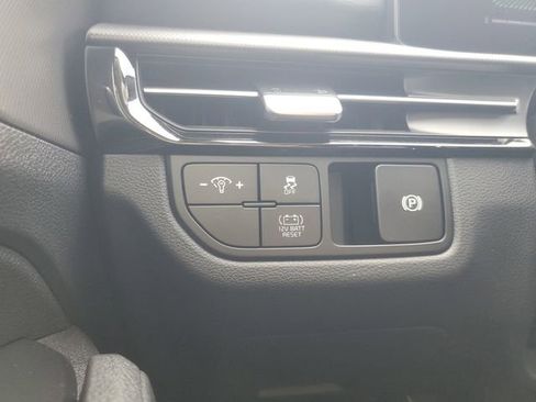 New 2026 Kia Sportage LX FWD image 29