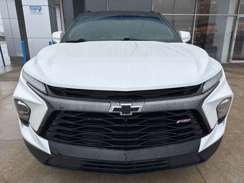 Used 2024 Chevrolet Blazer RS w/ Driver Confidence II Package AWD/4WD image 2
