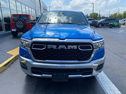 Used 2025 RAM 1500 Big Horn AWD/4WD image 3