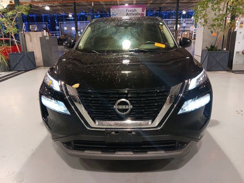Used 2023 Nissan Rogue SV AWD/4WD image 9