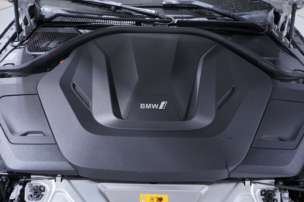 Used 2024 BMW i4 eDrive35 w/ Convenience Package RWD image 25