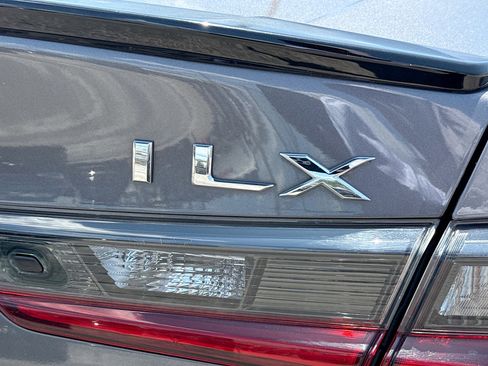 Used 2020 Acura ILX FWD image 11