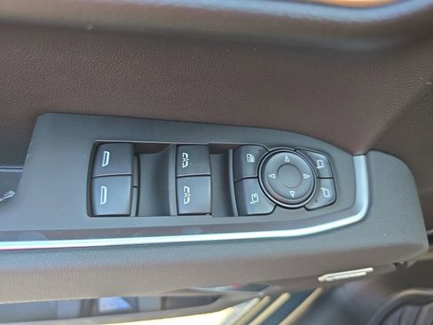 New 2026 Chevrolet Silverado 1500 LTZ w/ LTZ Premium Package image 28