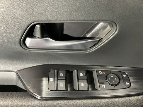 Used 2026 Nissan Kicks SV w/ Cold Weather Package image 25