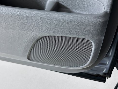 Used 2017 Honda Pilot Touring image 28