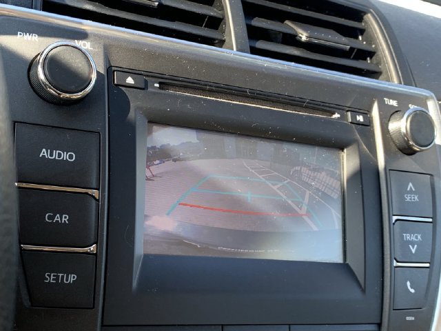Used 2017 Toyota Camry LE FWD image 22