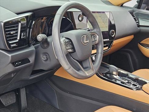 Used 2025 Lexus NX 350 AWD w/ Premium Package image 8