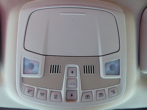 Used 2023 Ford Edge Titanium w/ Equipment Group 301A image 37