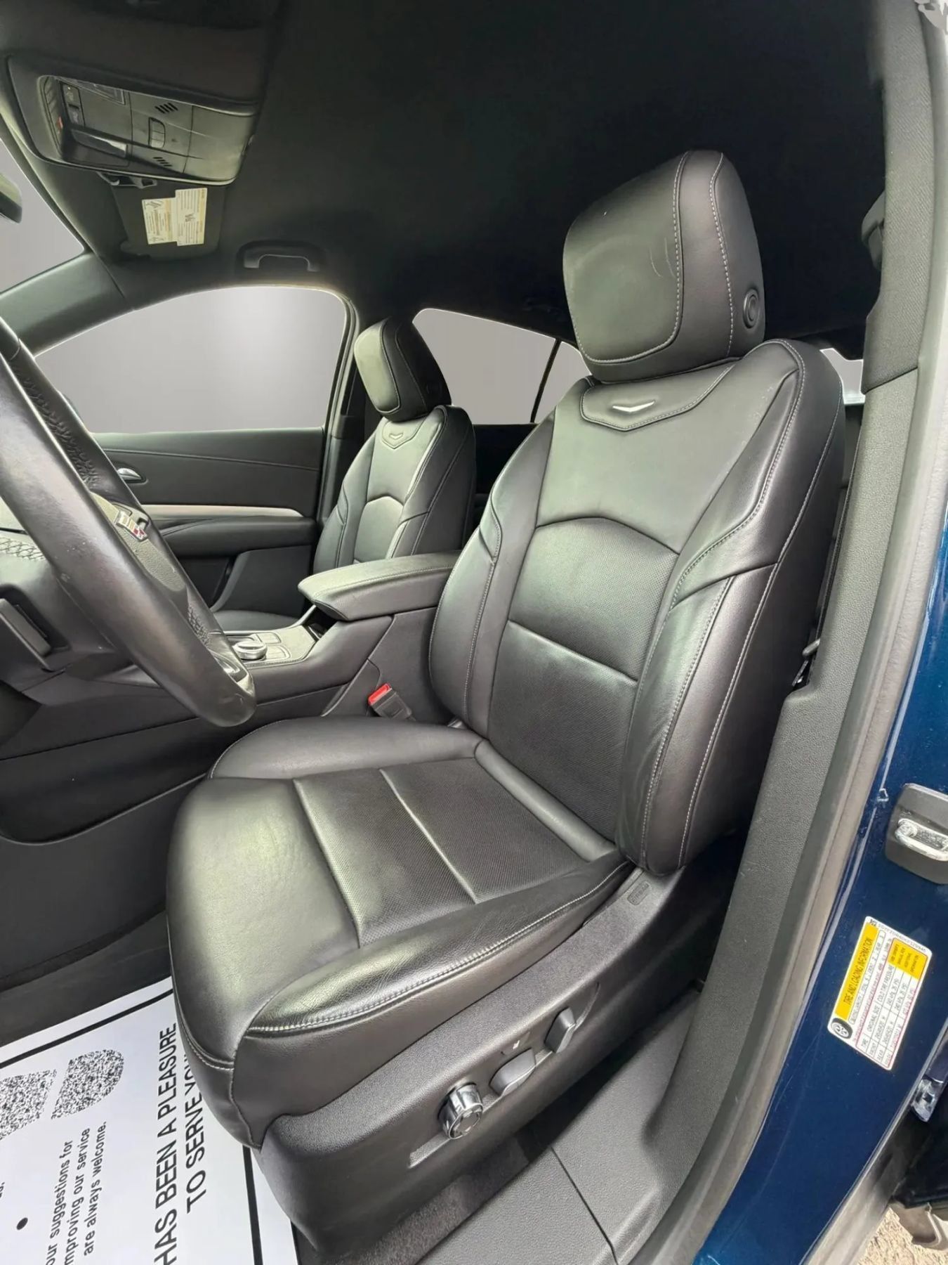Used 2019 Cadillac XT4 Premium Luxury w/ Technology Package AWD/4WD image 19