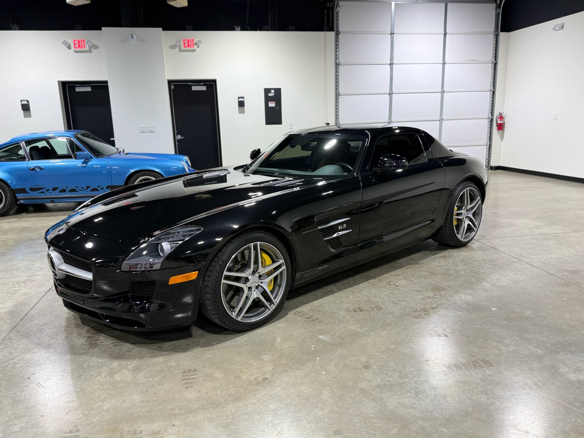 Used 2011 Mercedes-Benz SLS AMG Coupe image 2