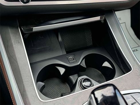 Used 2023 BMW X5 xDrive40i w/ Premium Package image 32