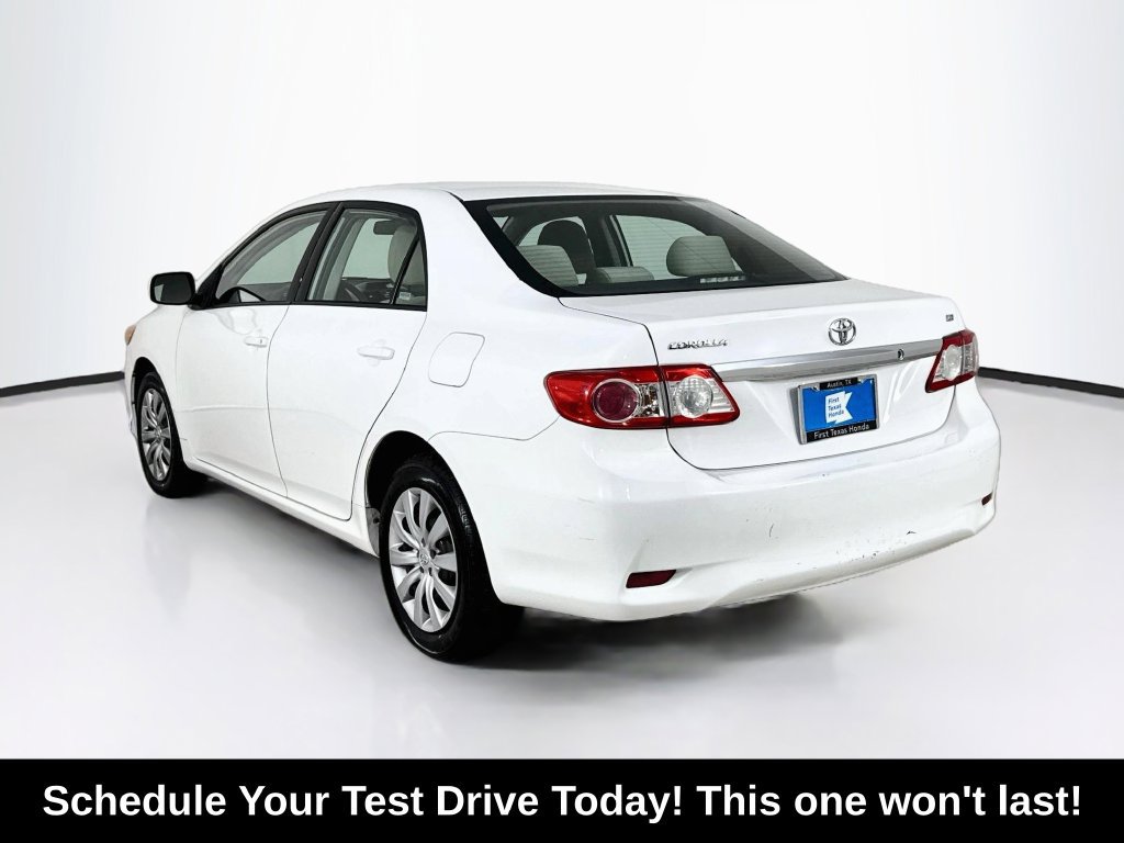 Used 2012 Toyota Corolla LE FWD image 5