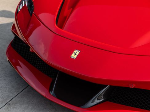 Used 2021 Ferrari SF90 Stradale AWD/4WD image 22