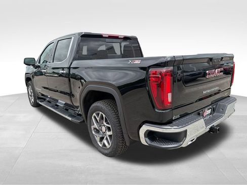 New 2026 GMC Sierra 1500 SLT w/ SLT Premium Plus Package AWD/4WD image 5