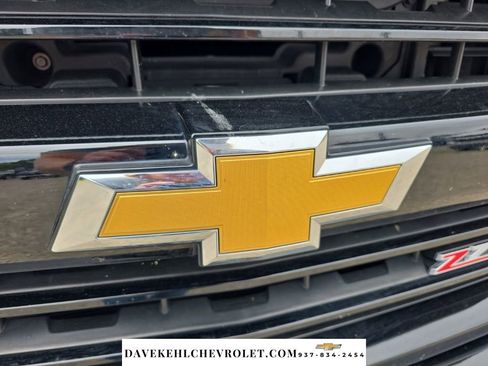 Used 2018 Chevrolet Silverado 1500 LT w/ All Star Edition AWD/4WD image 36