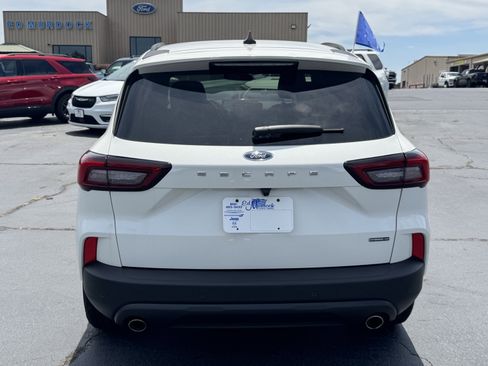 Certified 2026 Ford Escape ST-Line Select w/ Tech Pack #1 AWD/4WD image 6