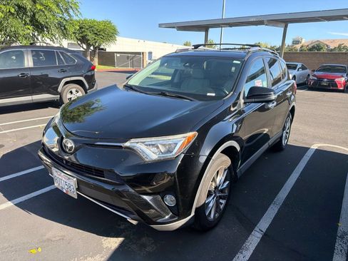 Certified 2017 Toyota RAV4 Limited w/ Advanced Technology Package AWD/4WD image 4