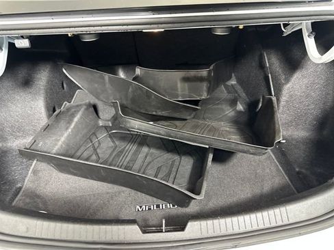 Used 2022 Chevrolet Malibu Premier image 26