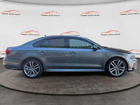 Used 2018 Volkswagen Passat 2.0T R-Line FWD image 6