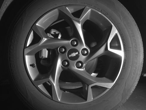 Used 2025 Chevrolet Trax LT w/ LT Convenience Package FWD image 12
