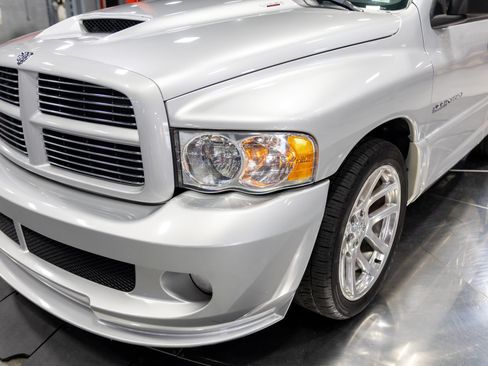 Used 2004 Dodge Ram 1500 Truck 2WD Regular Cab image 29