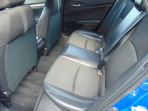 Used 2021 Honda Civic Sport image 12