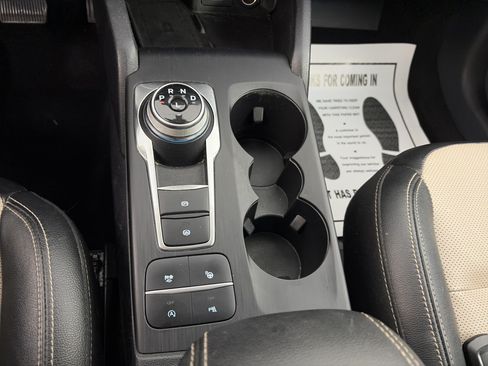 Used 2022 Ford Escape Titanium w/ Titanium Elite Package AWD/4WD image 29