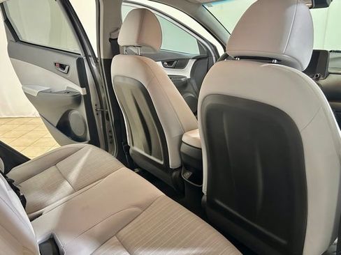 Used 2023 Hyundai Kona SEL FWD image 17