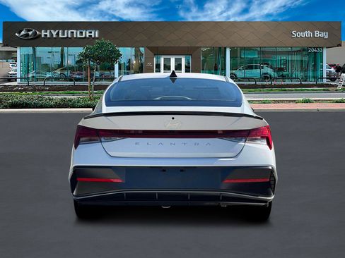 New 2026 Hyundai Elantra SEL Sport image 6