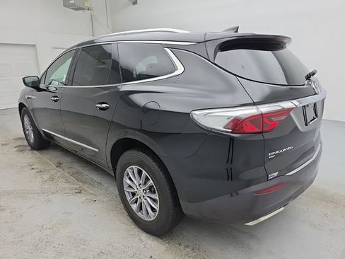 Certified 2023 Buick Enclave Essence image 9