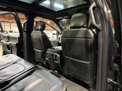 Used 2021 Ford F450 Platinum w/ Camper Package image 28