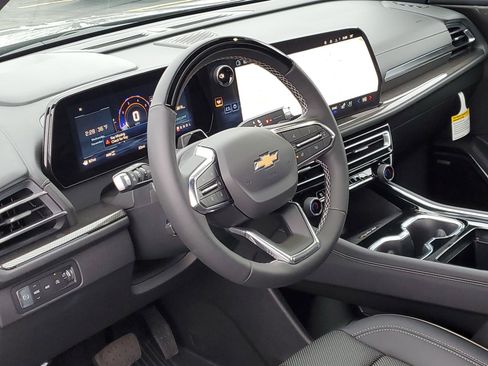 New 2026 Chevrolet Traverse High Country w/ LPO, Floor Liner Package image 73