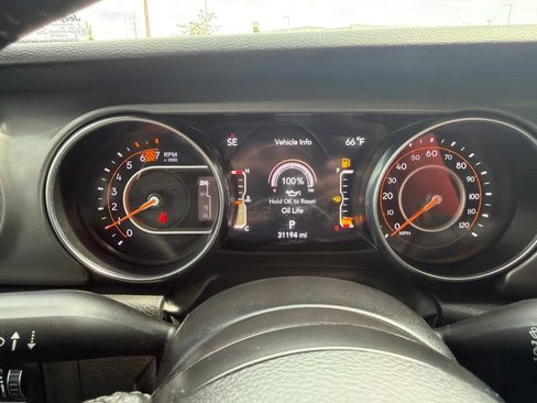 Used 2023 Jeep Wrangler Sport AWD/4WD image 18