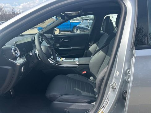 New 2026 Mercedes-Benz C 300 4MATIC Sedan image 9