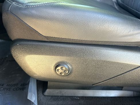 Certified 2023 Mercedes-Benz EQS 580 4MATIC SUV image 13
