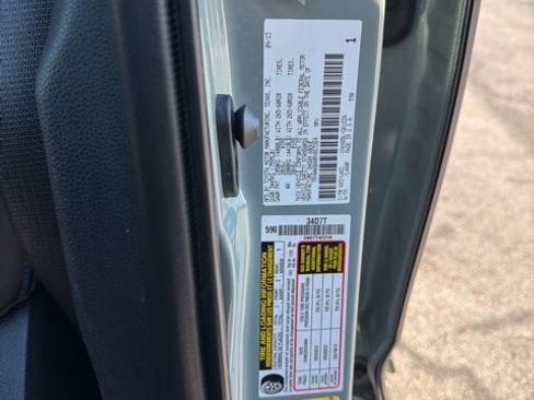 Used 2024 Toyota Sequoia Platinum image 28