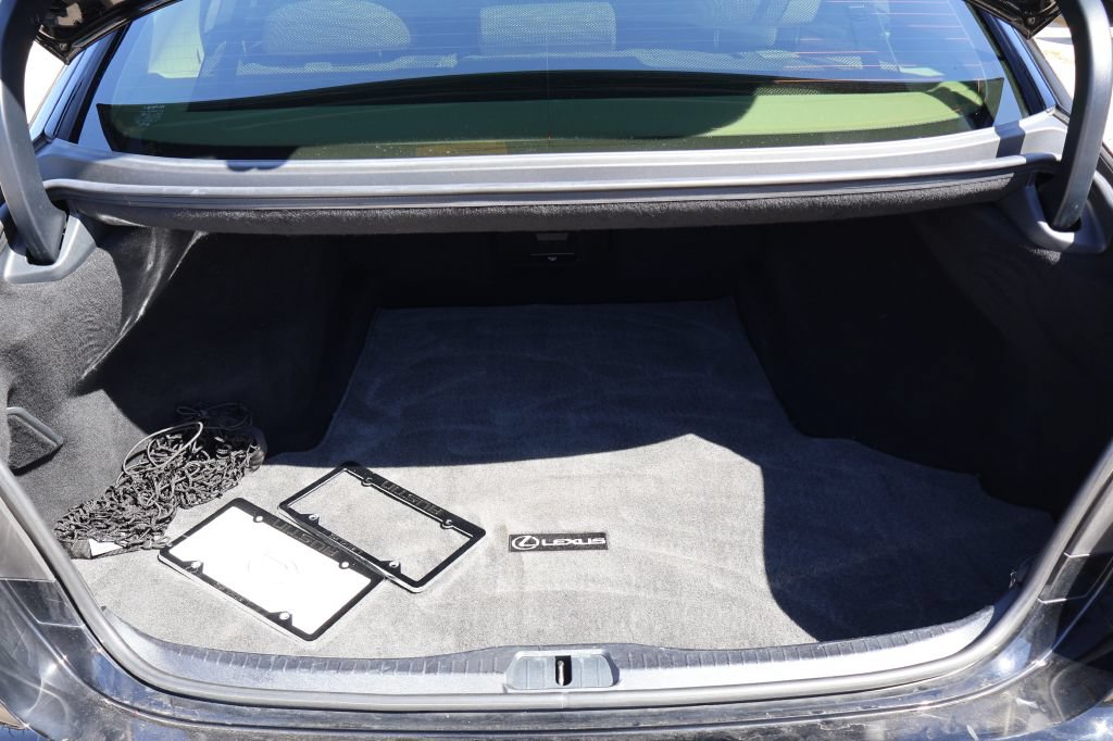 Used 2014 Lexus LS 460 w/ Comfort Package RWD image 10