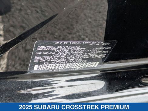 Certified 2025 Subaru Crosstrek 2.0i Premium image 37