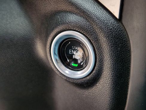 Used 2020 Chevrolet Silverado 2500 LT image 24