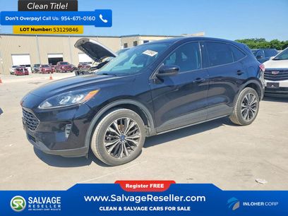 Used 2021 Ford Escape SE w/ SE Sport Appearance Package