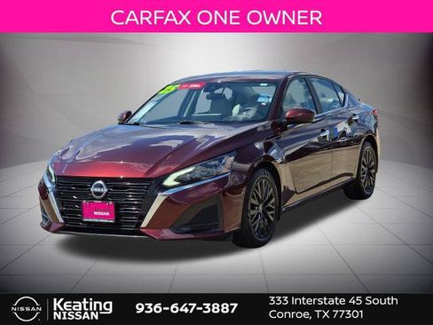Certified 2025 Nissan Altima 2.5 SV w/ SV Special Edition Package FWD image 4