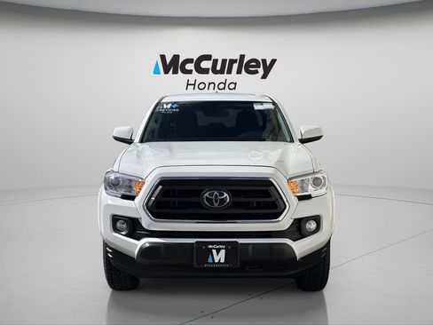 Used 2023 Toyota Tacoma SR5 w/ Black Out Package (TMS) image 7