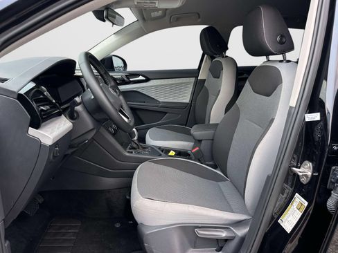 Certified 2024 Volkswagen Taos S FWD image 15