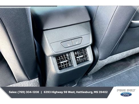 Used 2025 Chevrolet Equinox RS w/ Convenience Package III FWD image 25