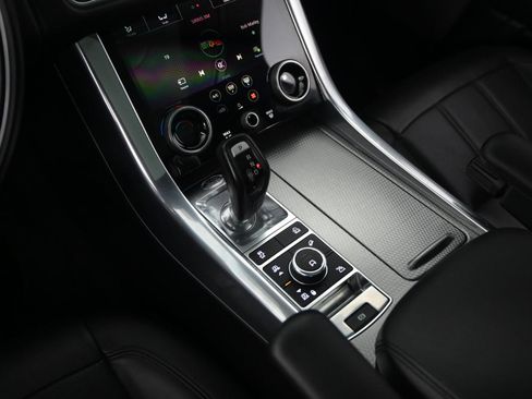 Used 2018 Land Rover Range Rover Sport Supercharged image 26