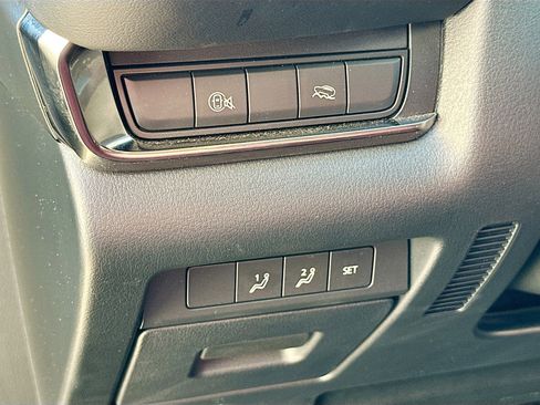 Used 2024 MAZDA CX-30 AWD 2.5 S w/ Preferred Package image 17