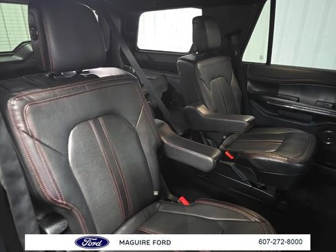 Used 2019 Ford Expedition Limited w/ Equipment Group 303A image 17