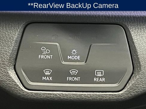 Used 2023 Volkswagen ID.4 Pro S image 16